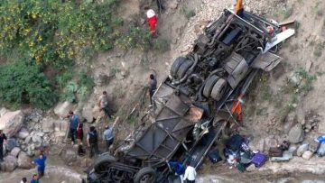 سقوط+اتوبوس